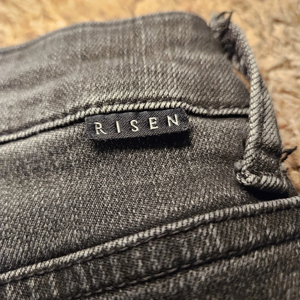 Risen Jeans Women's 5/27 Black Bootcut Distressed Stretch Denim‎ Casual